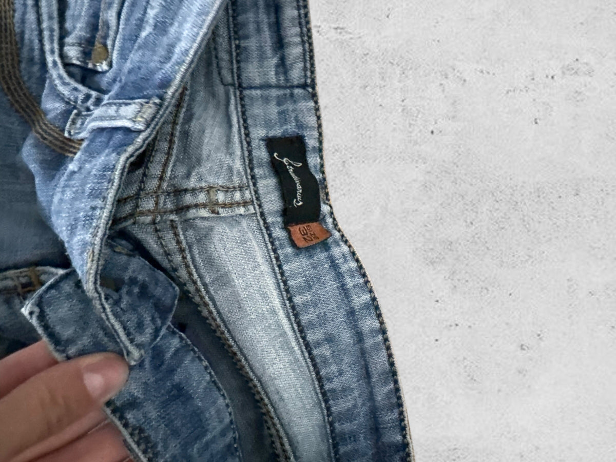 Low-rise jeans size: XXS