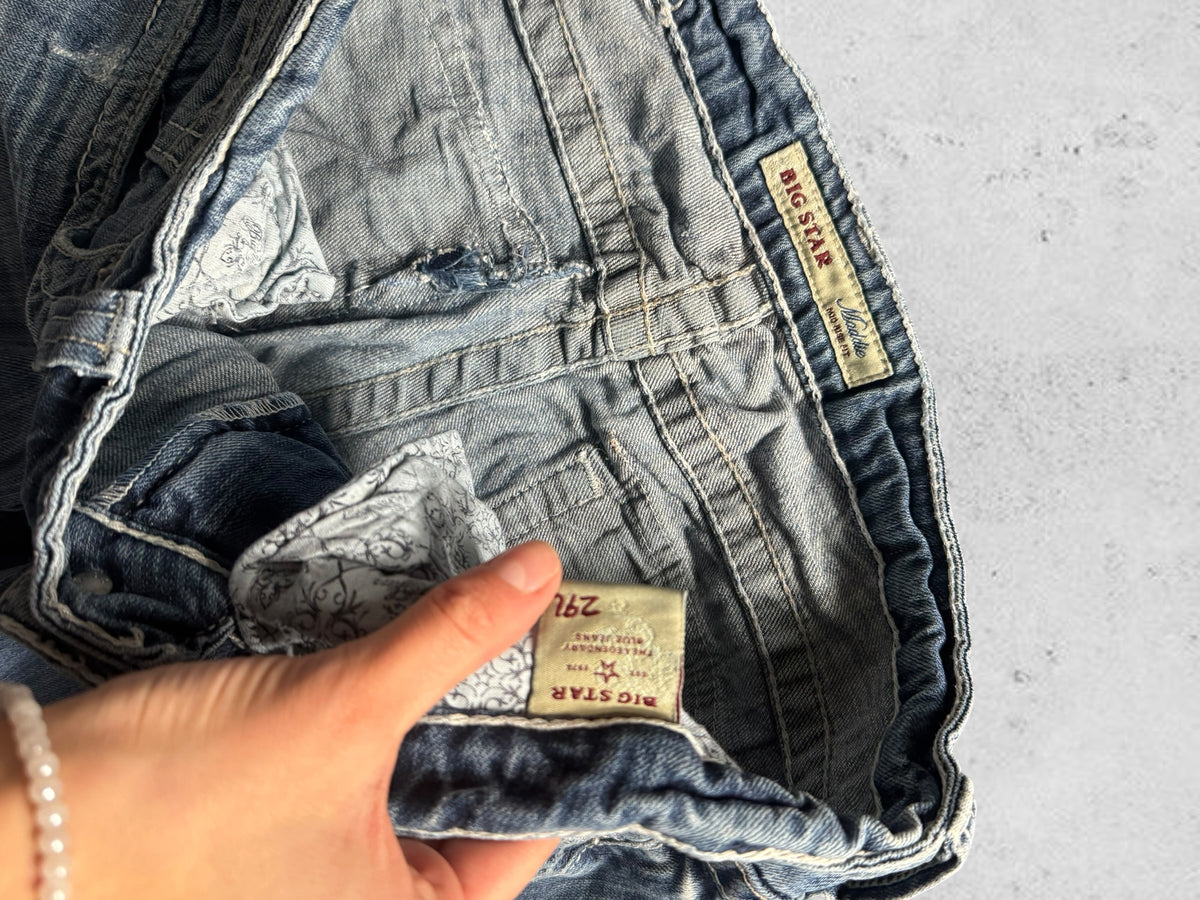 Lågmidjade jeans stl: M