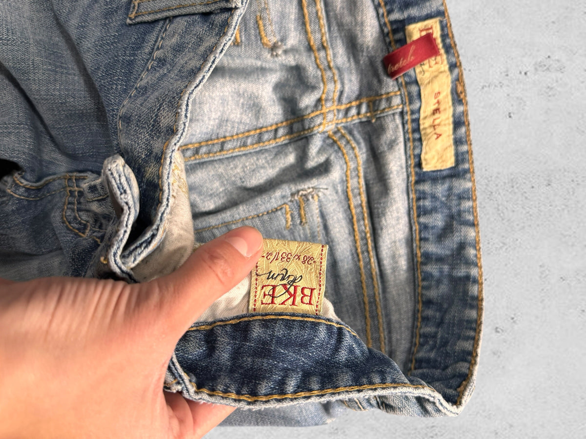 Lågmidjade jeans stl: M