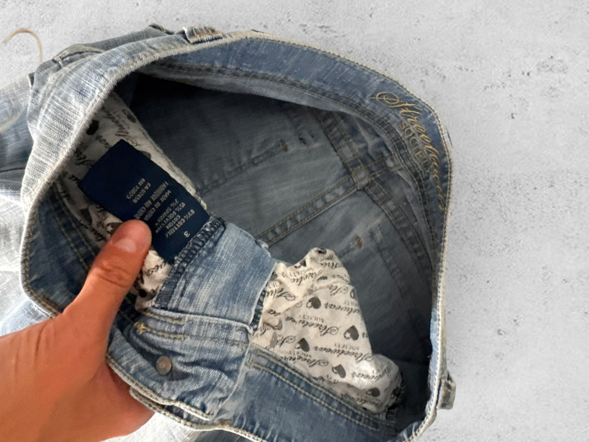 Low-rise jeans size: XS