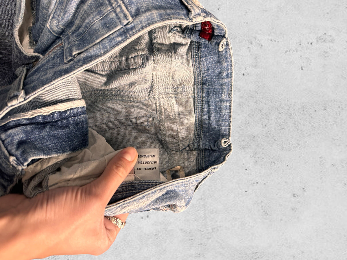 Utsvängda jeans stl: S