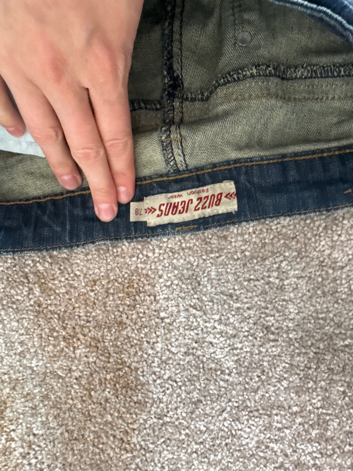 Low-rise jeans size: XS