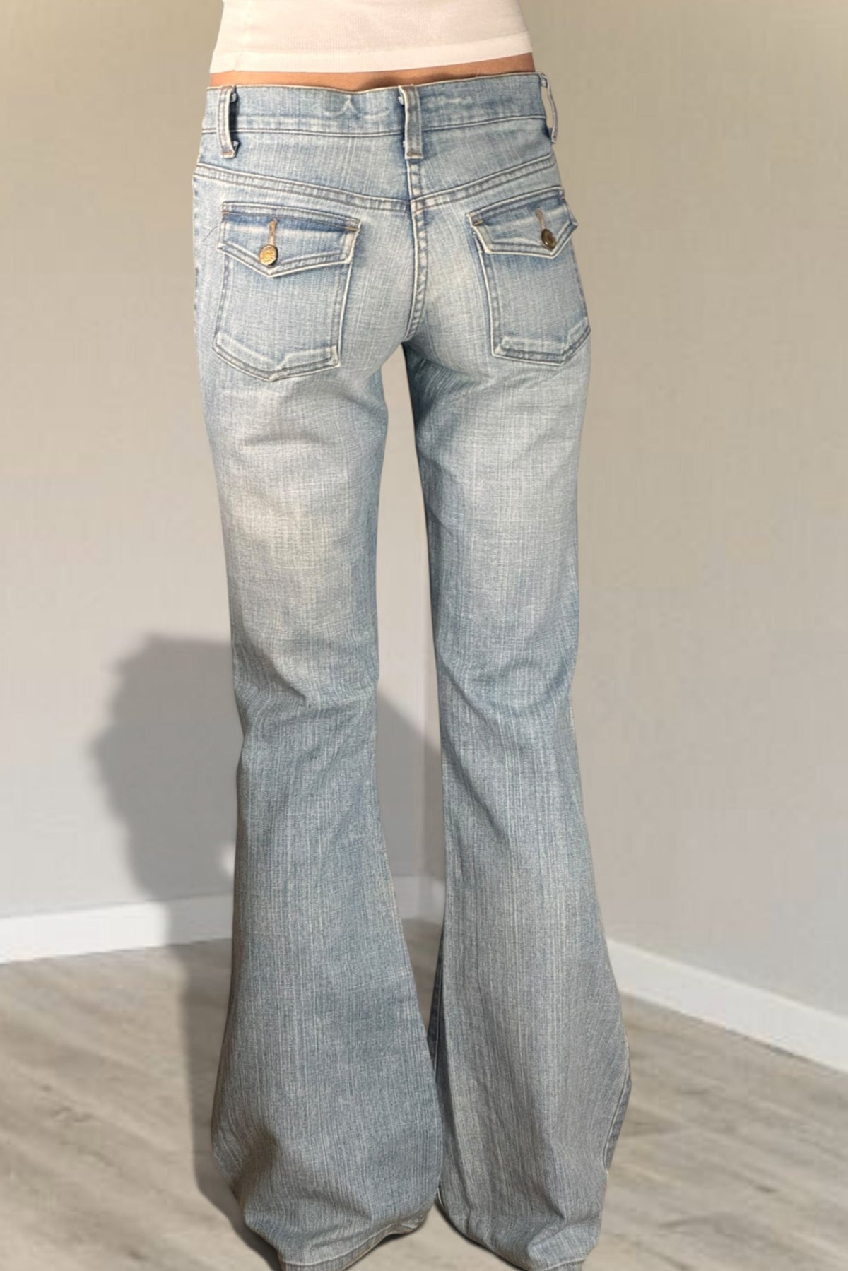 Flared jeans size: XS
