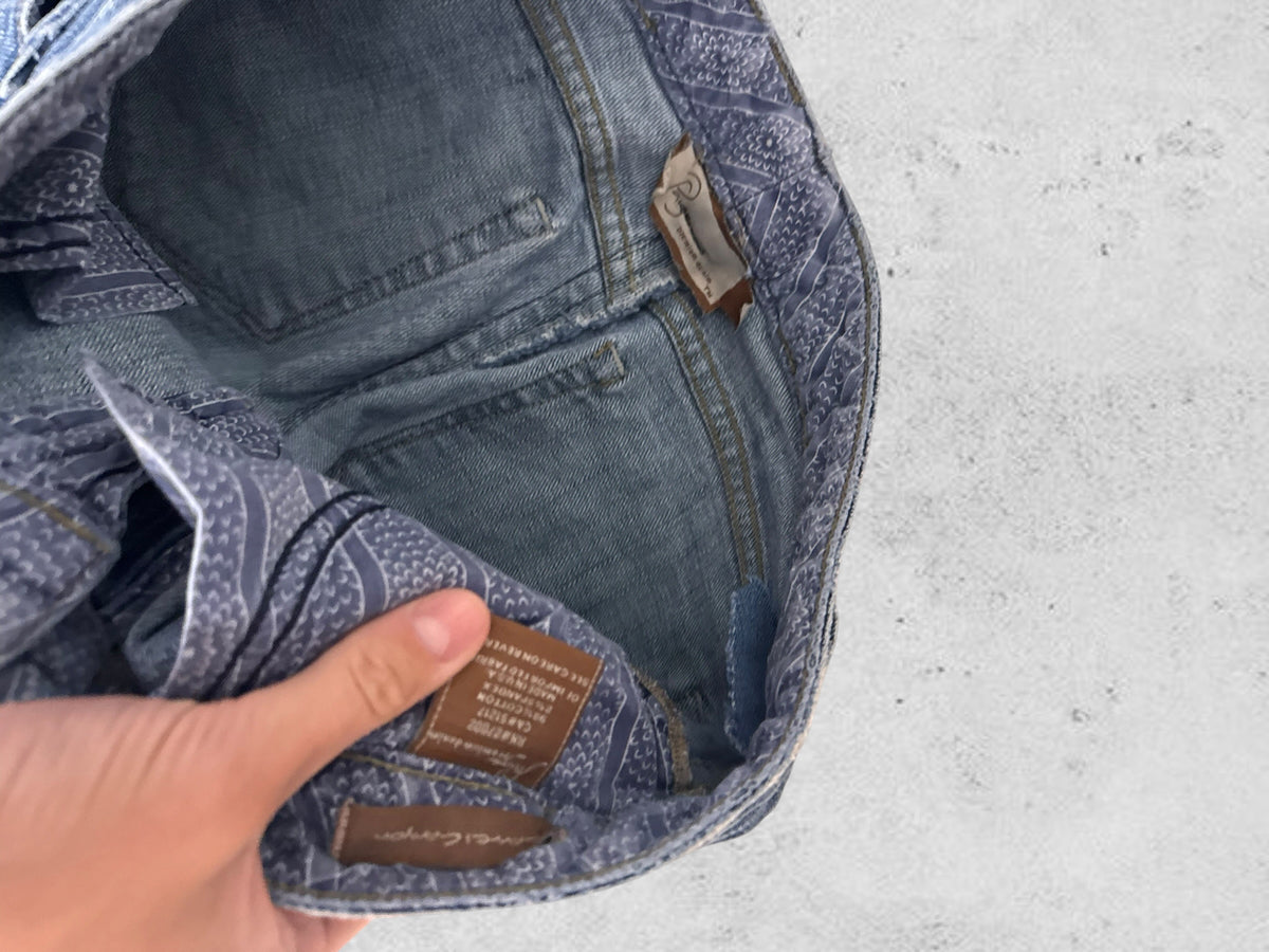 Low-rise jeans size: S