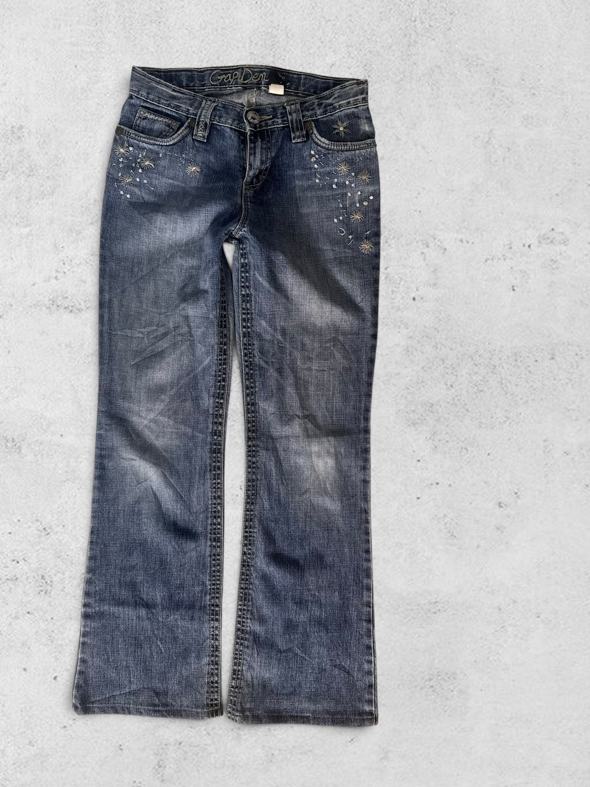 Low-waisted jeans size: XXS