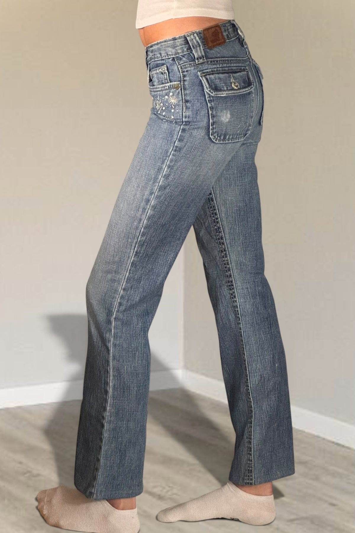 Low-waisted jeans size: XXS