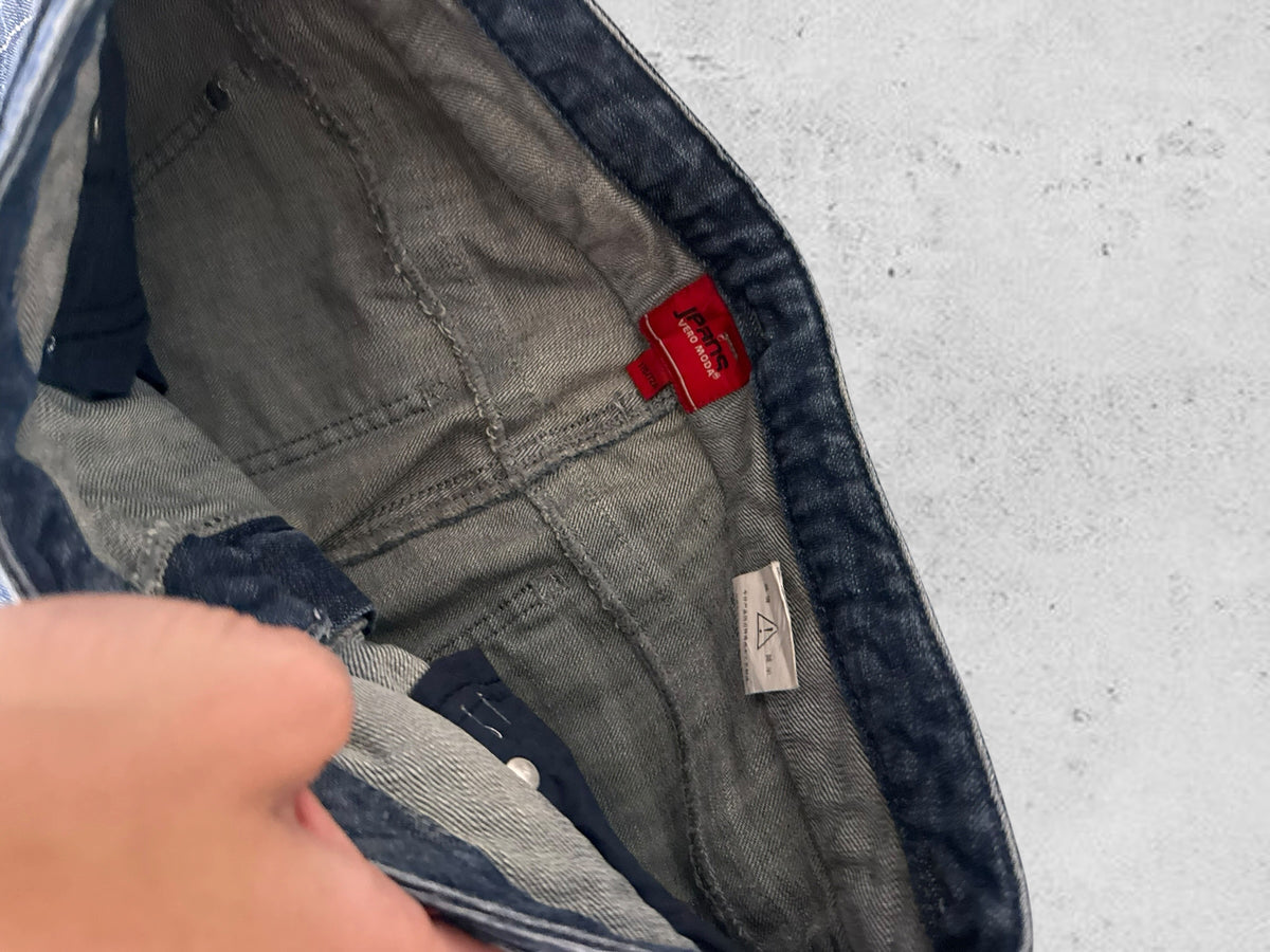 Low-rise jeans size: S
