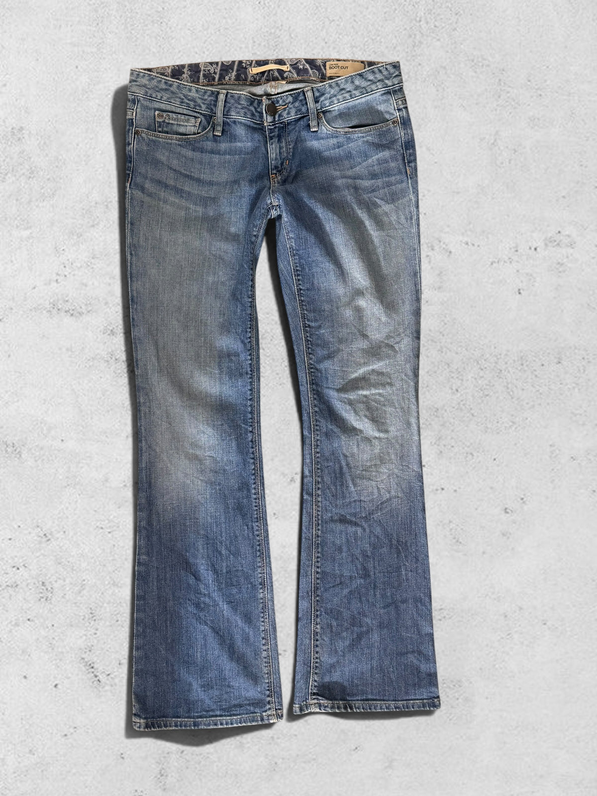 Low-rise jeans size: M