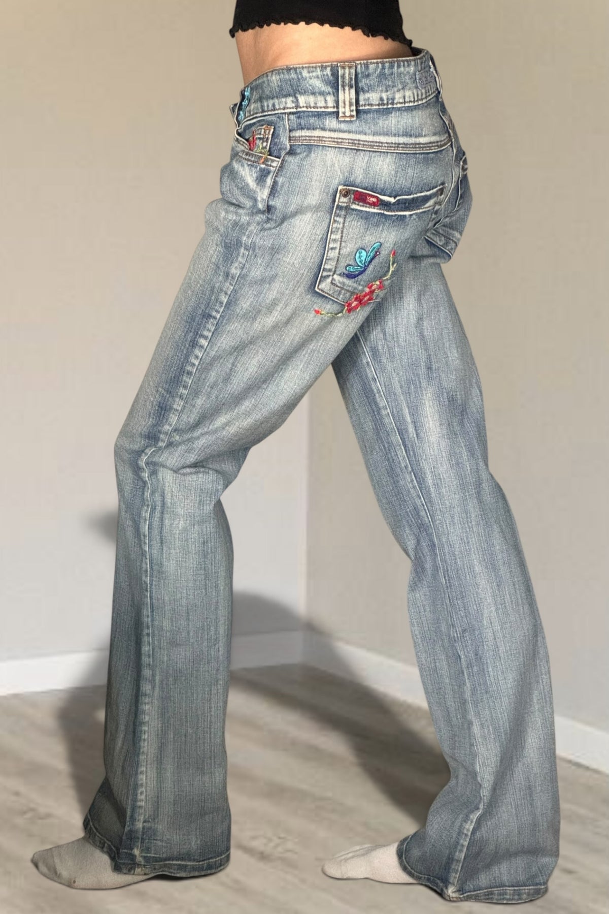 Low-rise jeans size: S/M