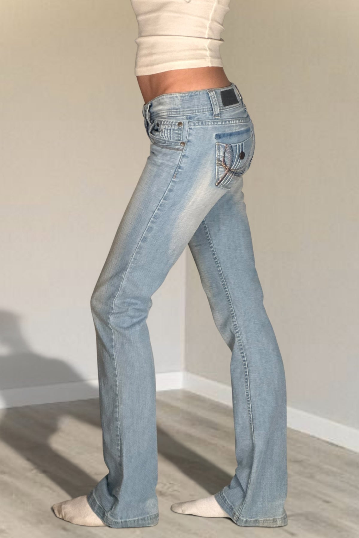 Low-rise jeans size: XS