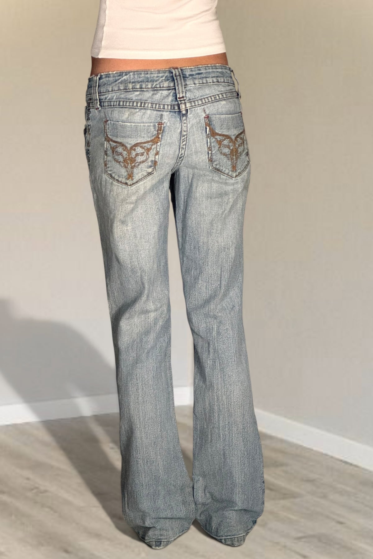 Low-rise jeans size: XS
