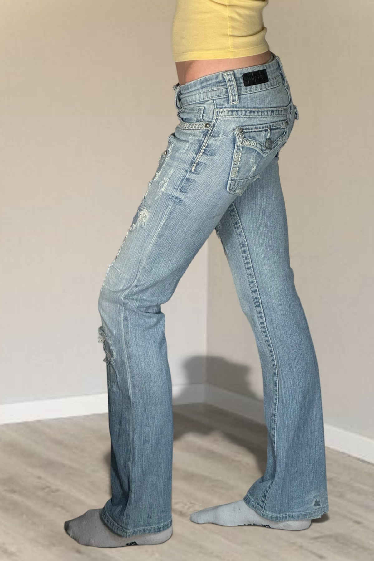Low-rise jeans size: XXS