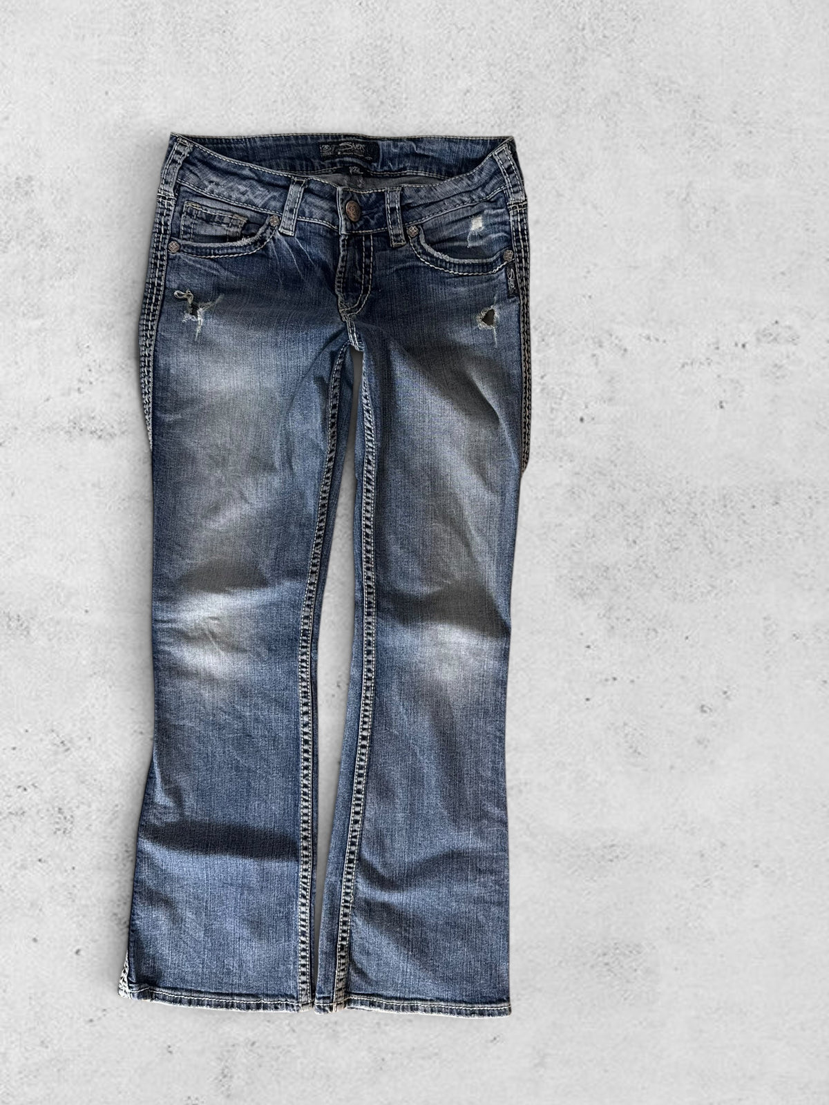 Utsvängda jeans stl: S