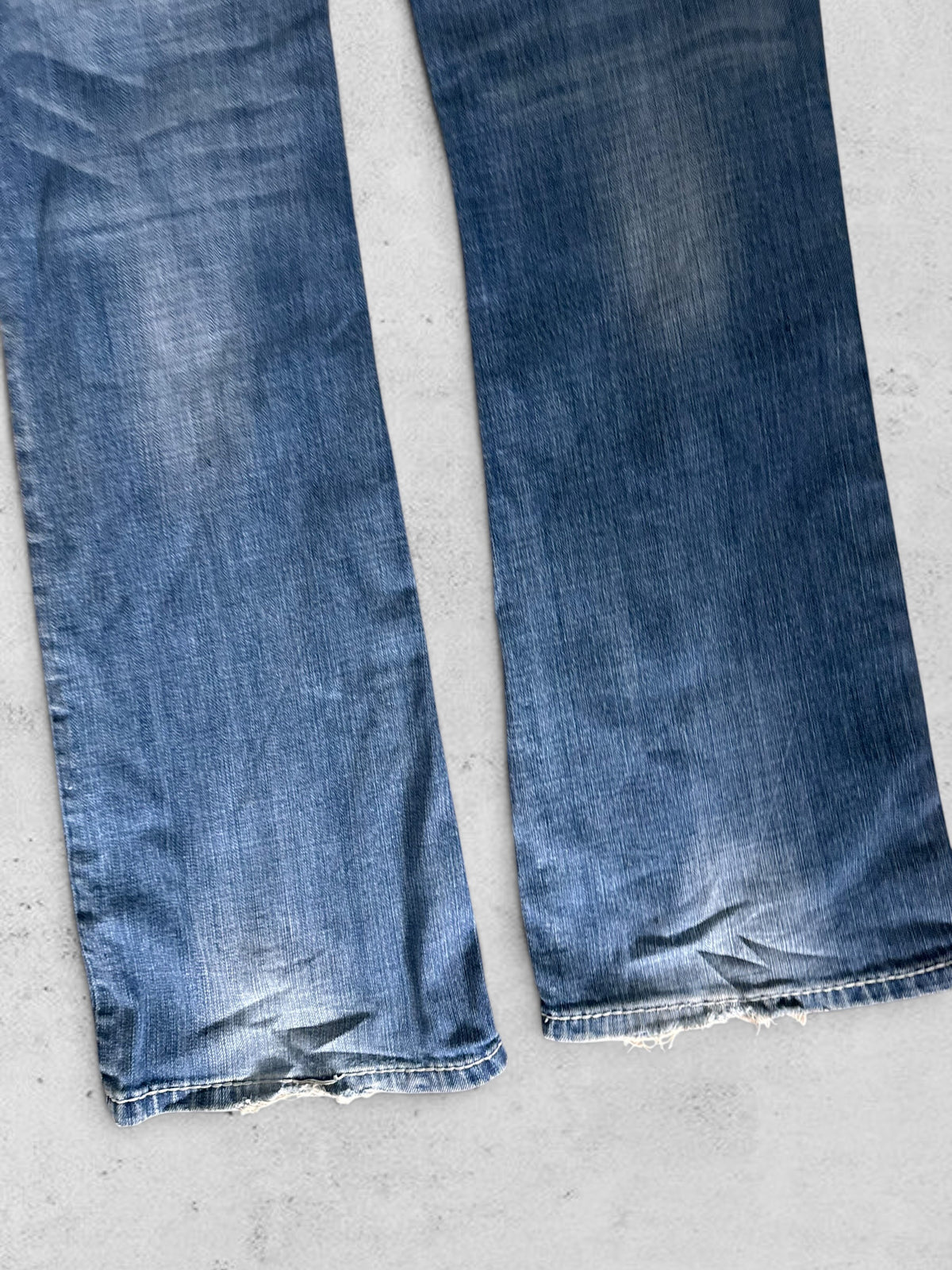 Low-rise jeans size: S