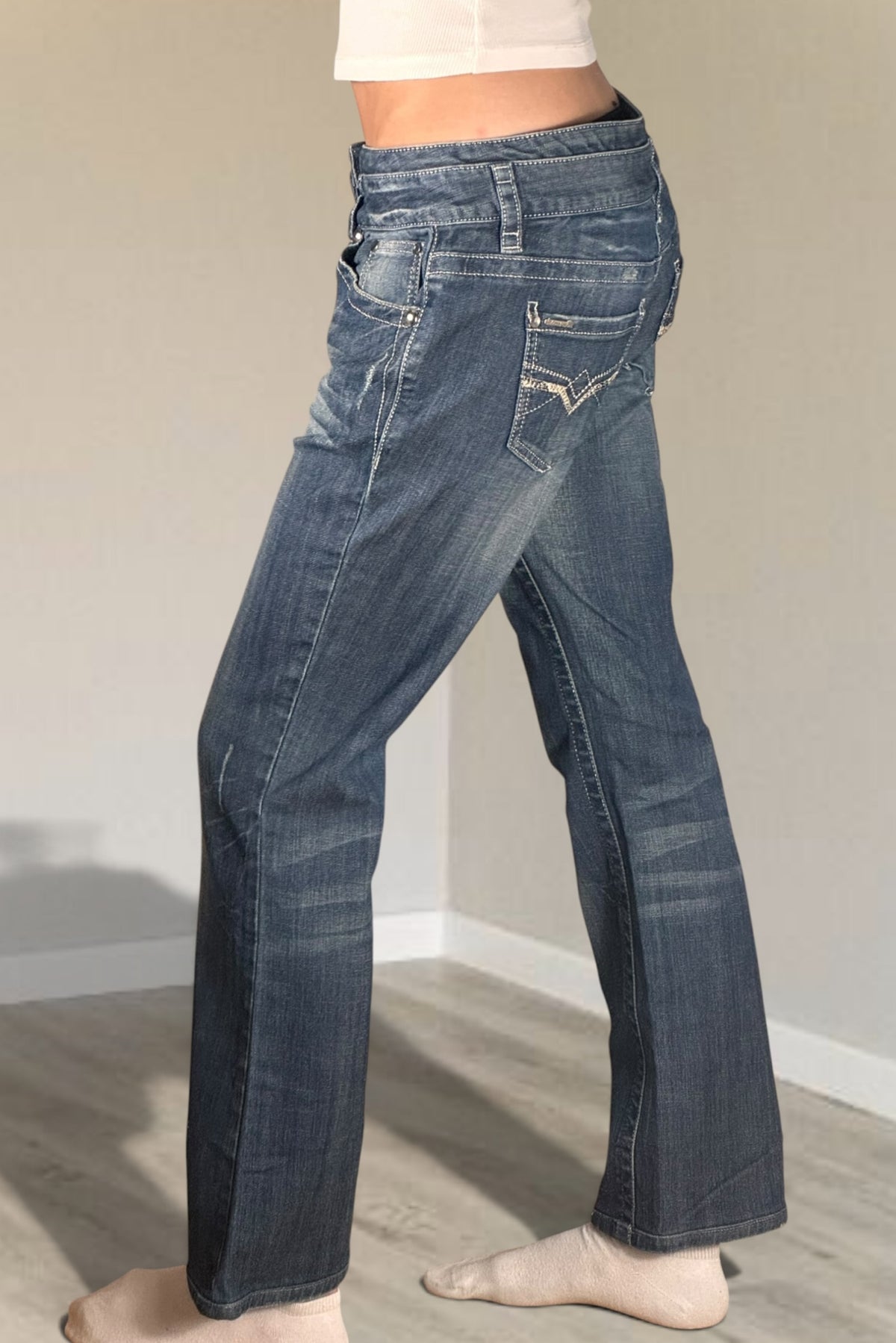 Low-rise jeans size: S