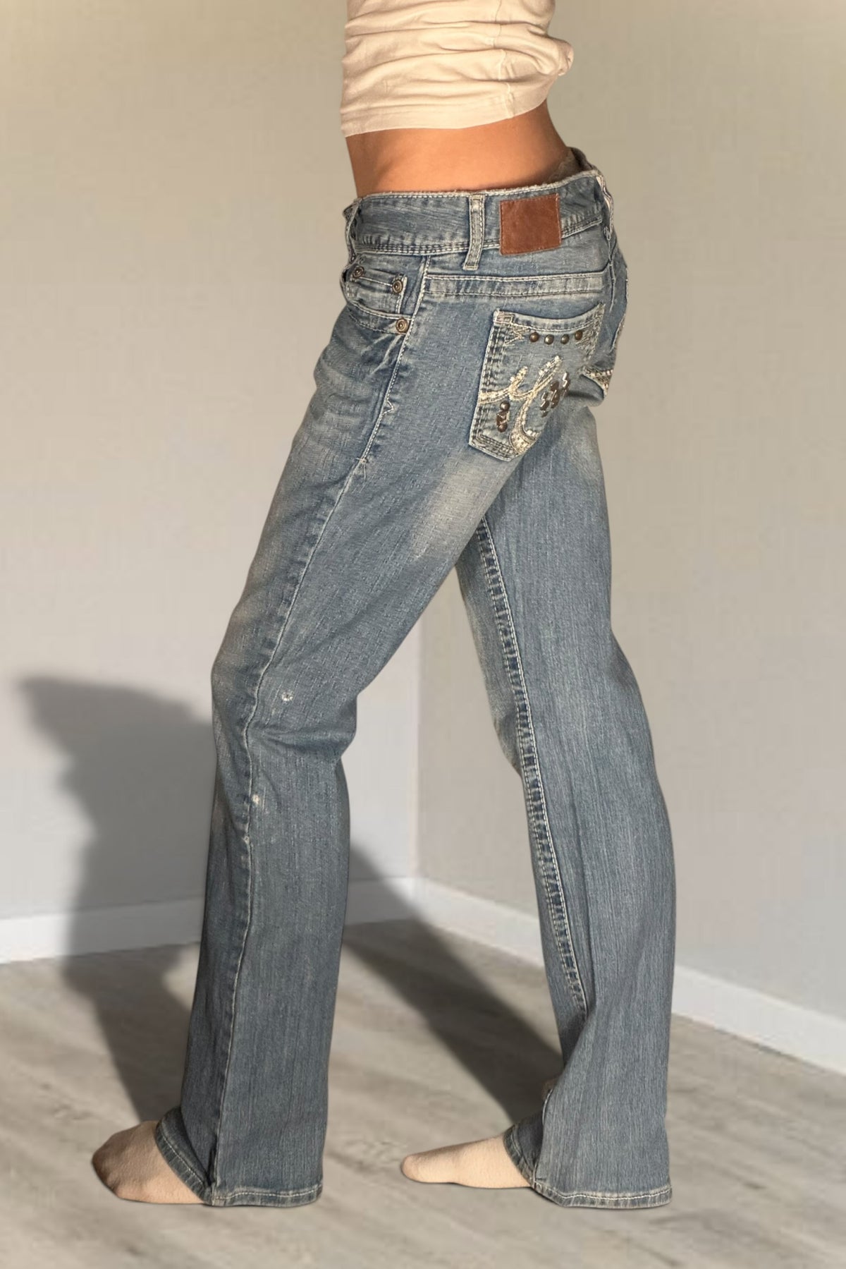 Low-rise jeans size: S