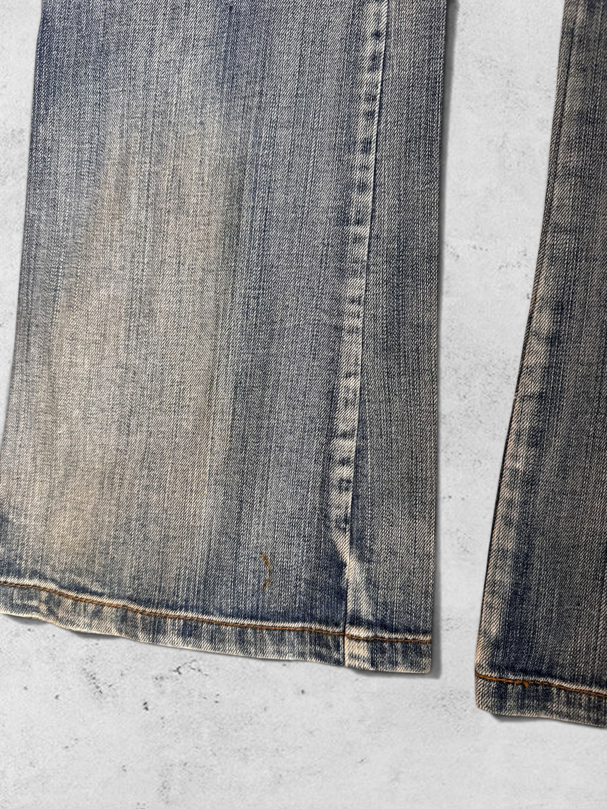 Low-rise jeans size: S/M