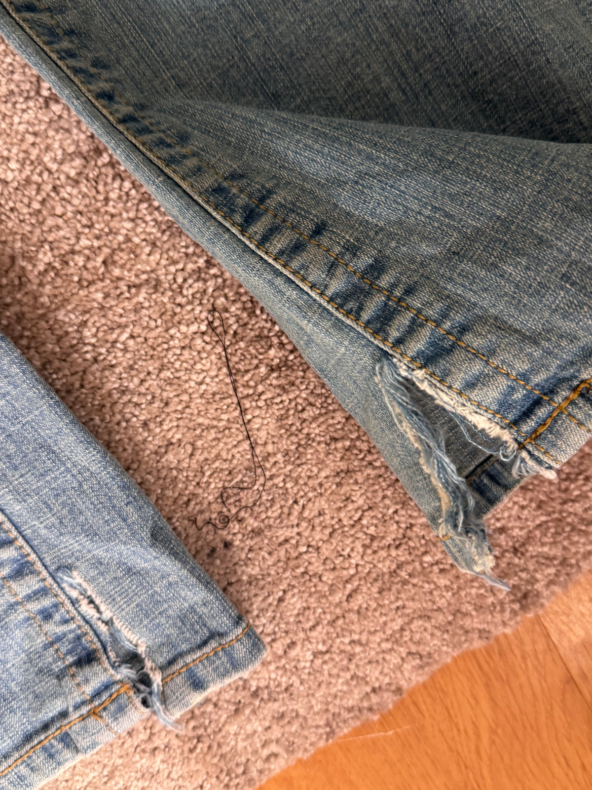 Low-rise jeans size: XS