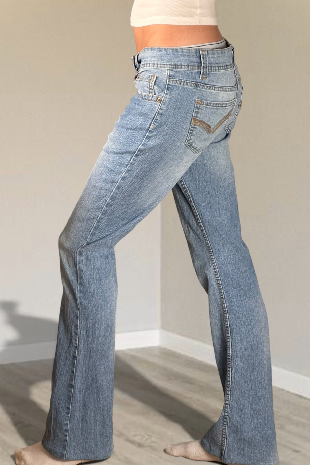 Low-waist jeans size: S
