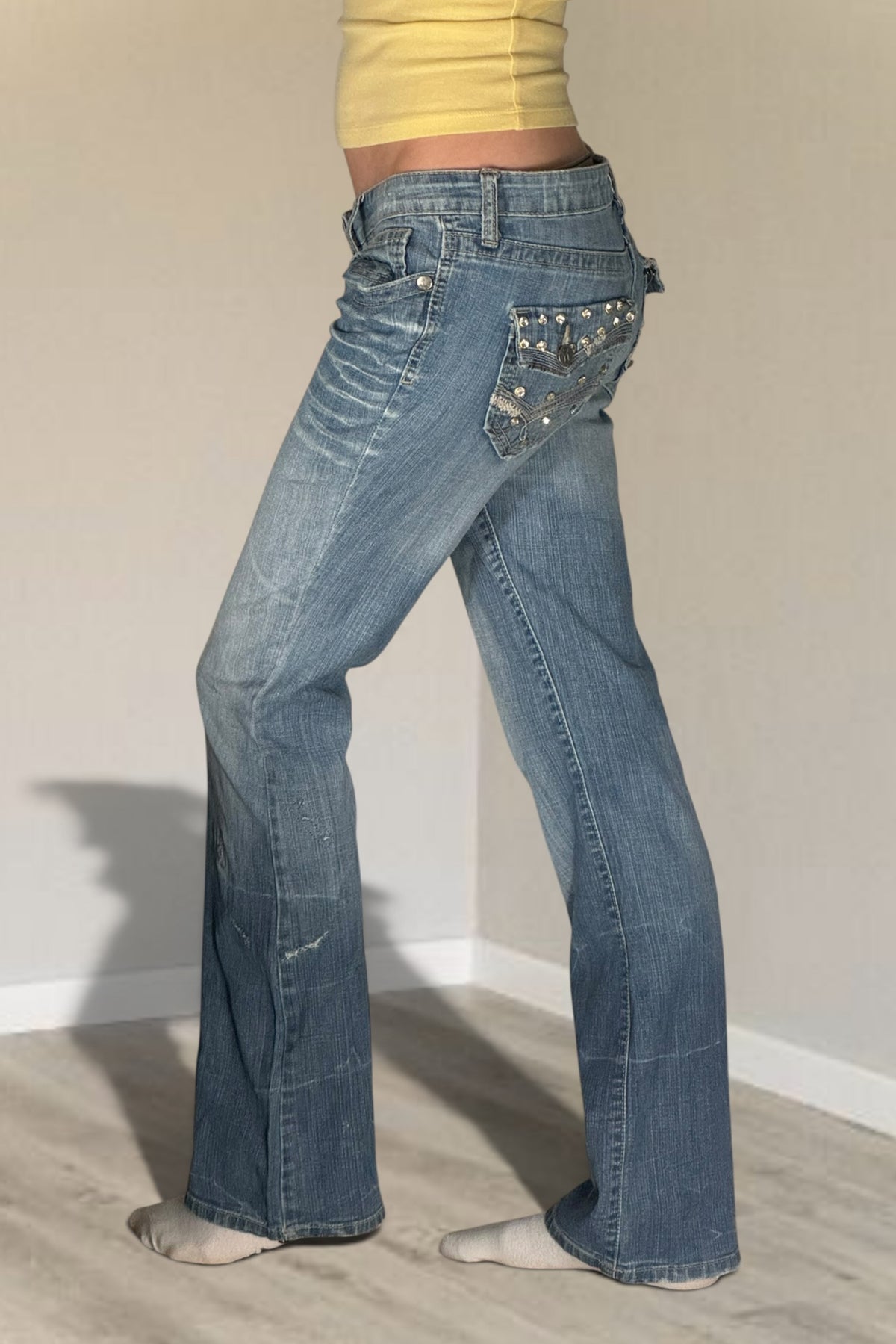 Low-rise jeans size: S