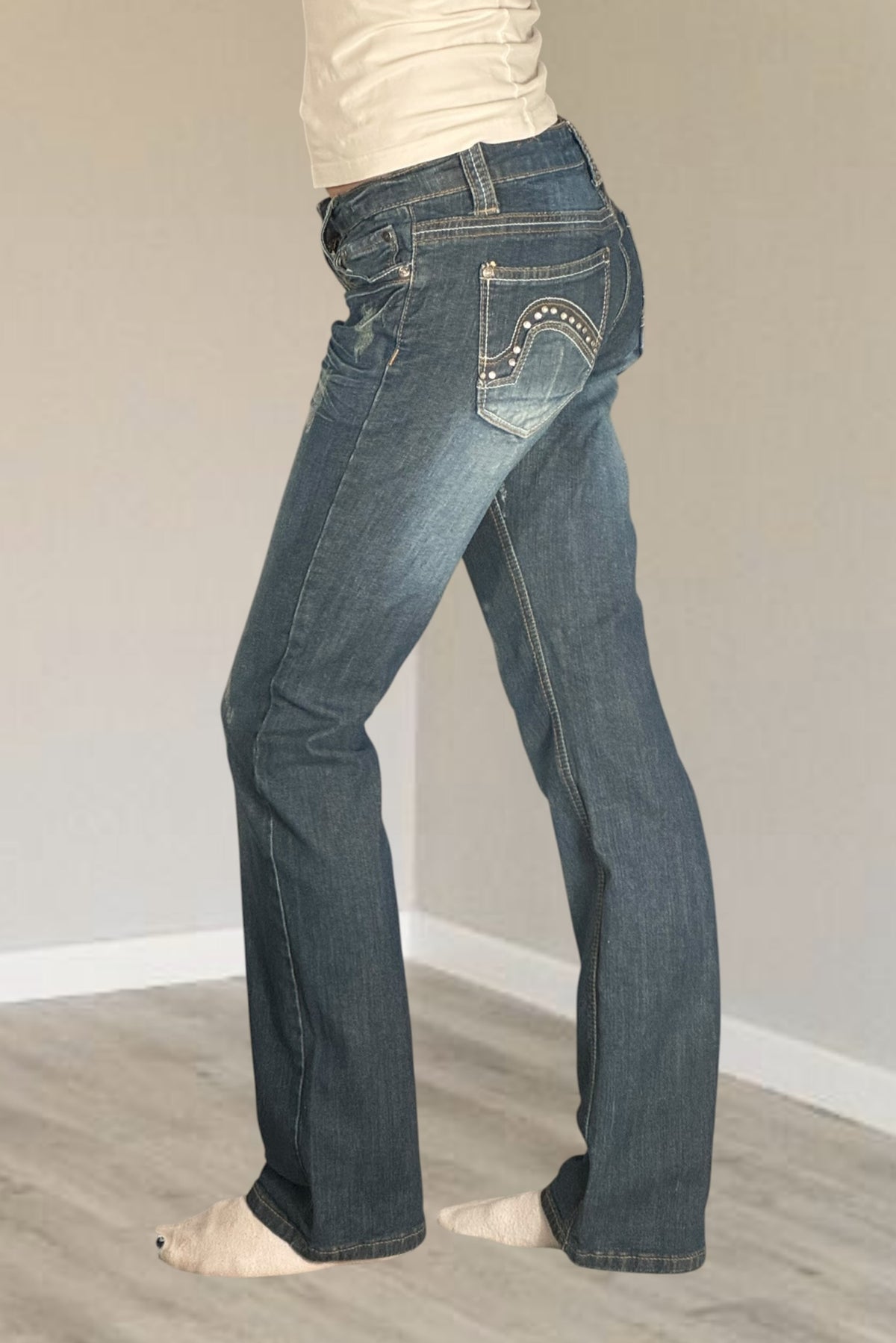 Low-rise jeans size: XS