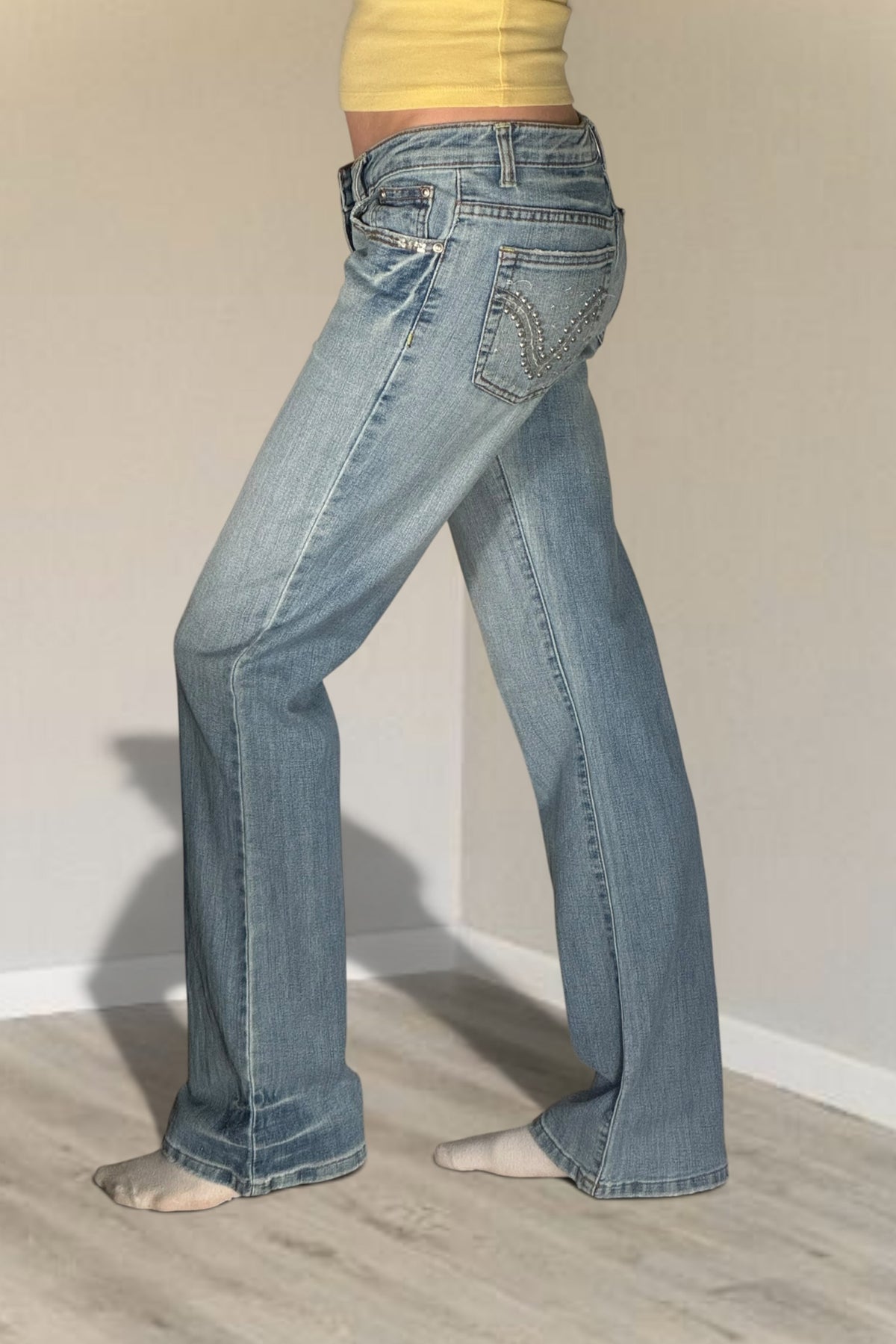 Low-rise jeans size: S