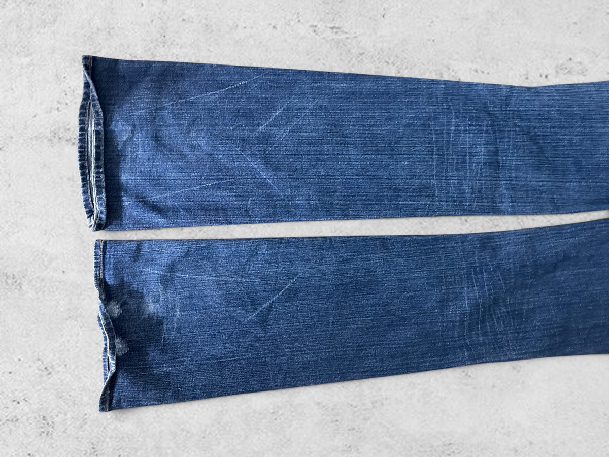 Low-rise jeans size: XS
