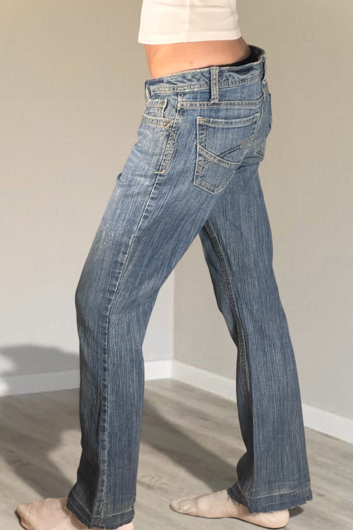 Low-waisted jeans size: S