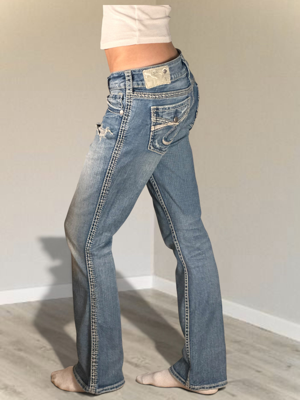 Utsvängda jeans stl: S