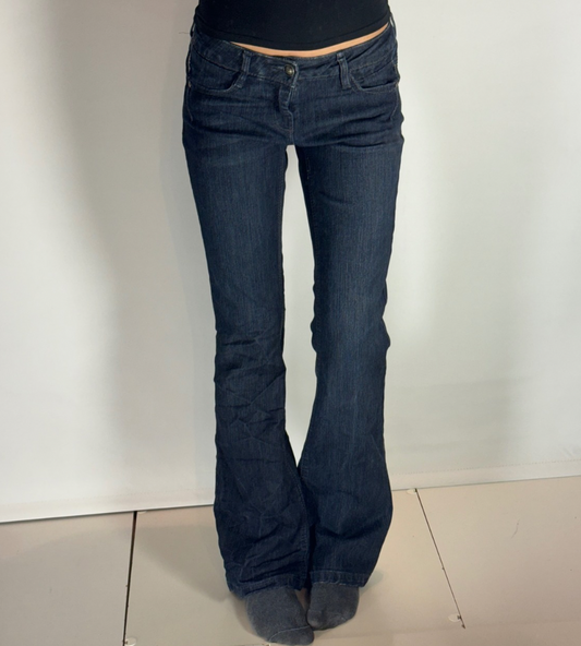 Utsvängda jeans – stl: S