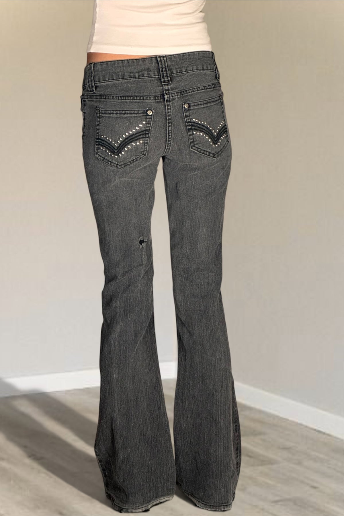 Low-rise jeans size: S