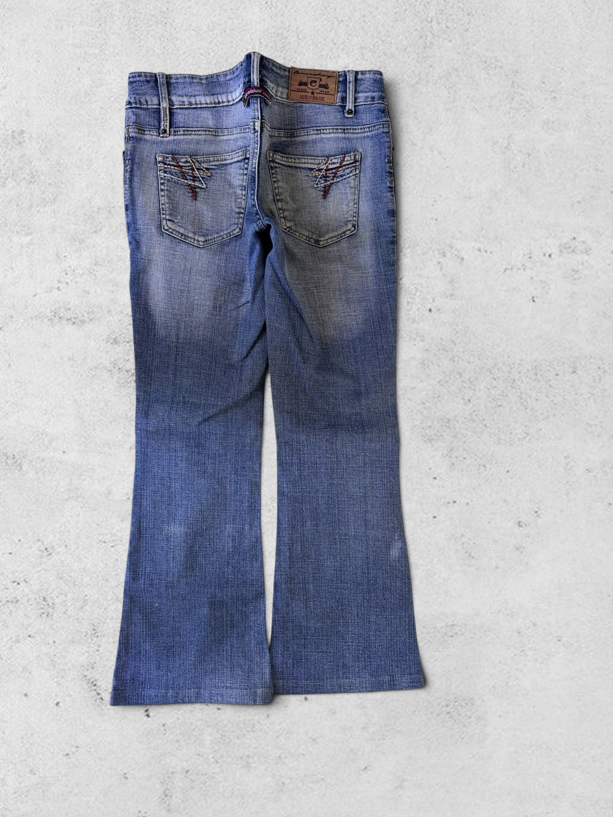 Bundle 19 pairs of jeans size: various