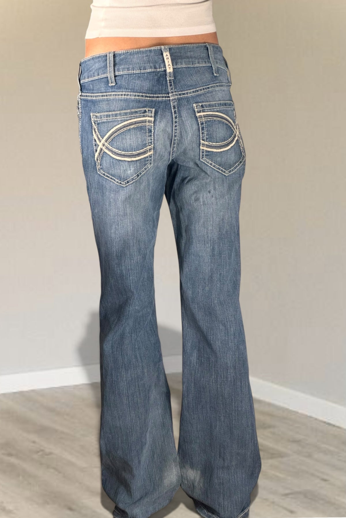 Flare jeans size: M
