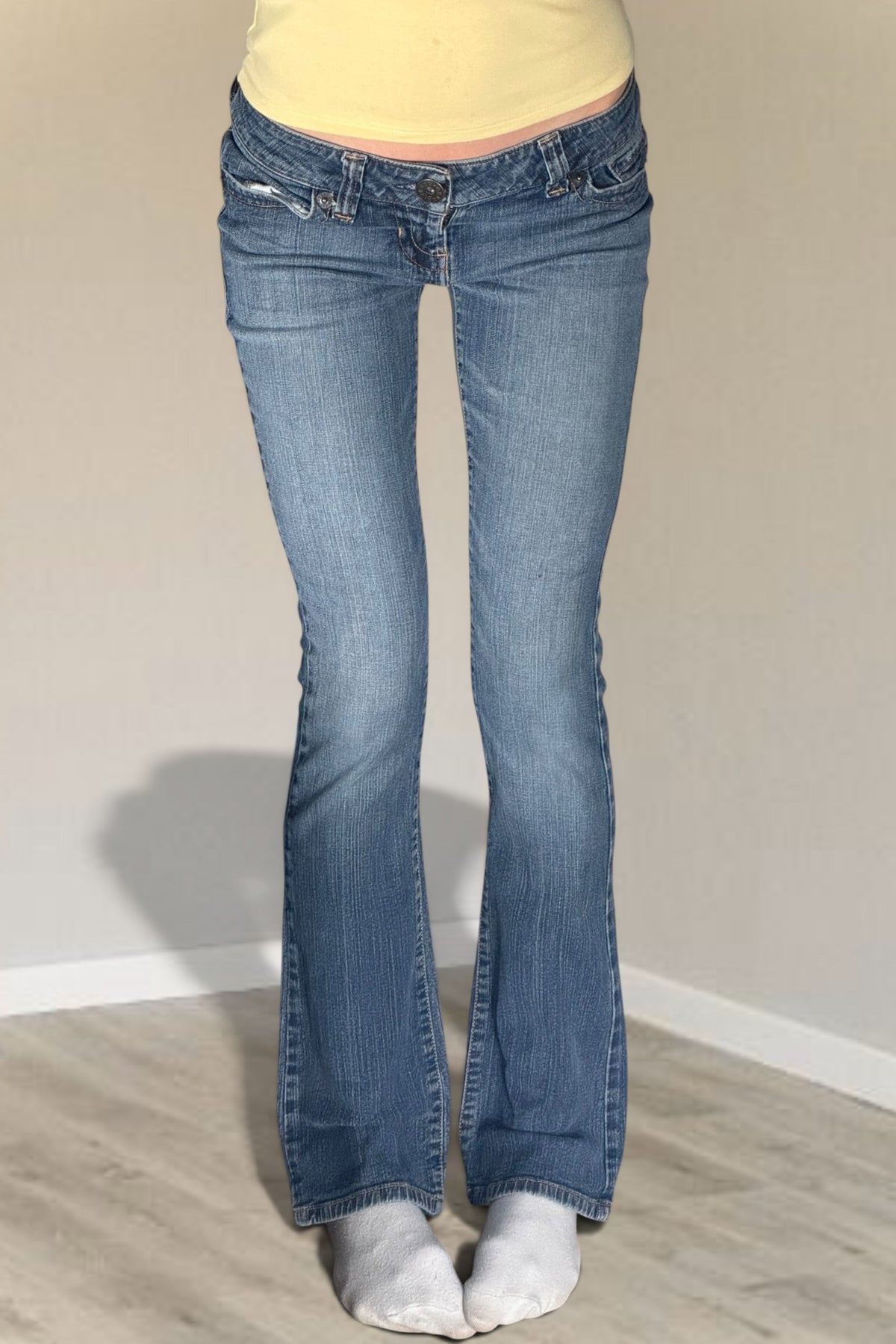 Guess jeans size: S