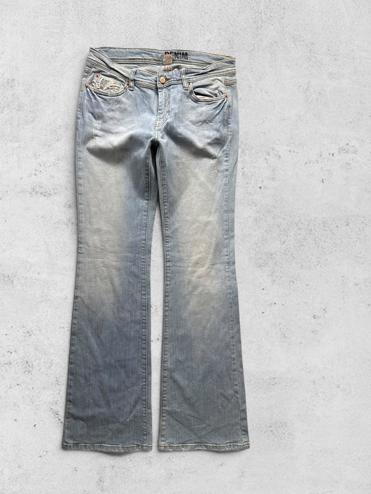 Low-rise jeans size: M