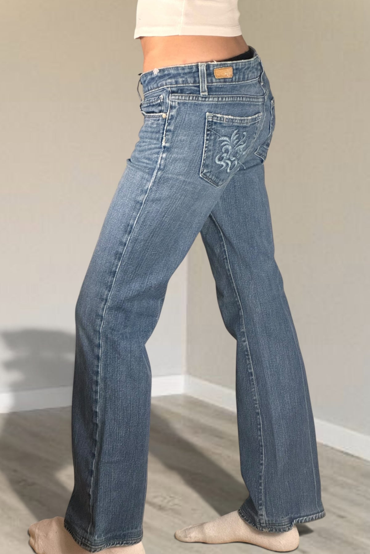 Low-rise jeans size: S