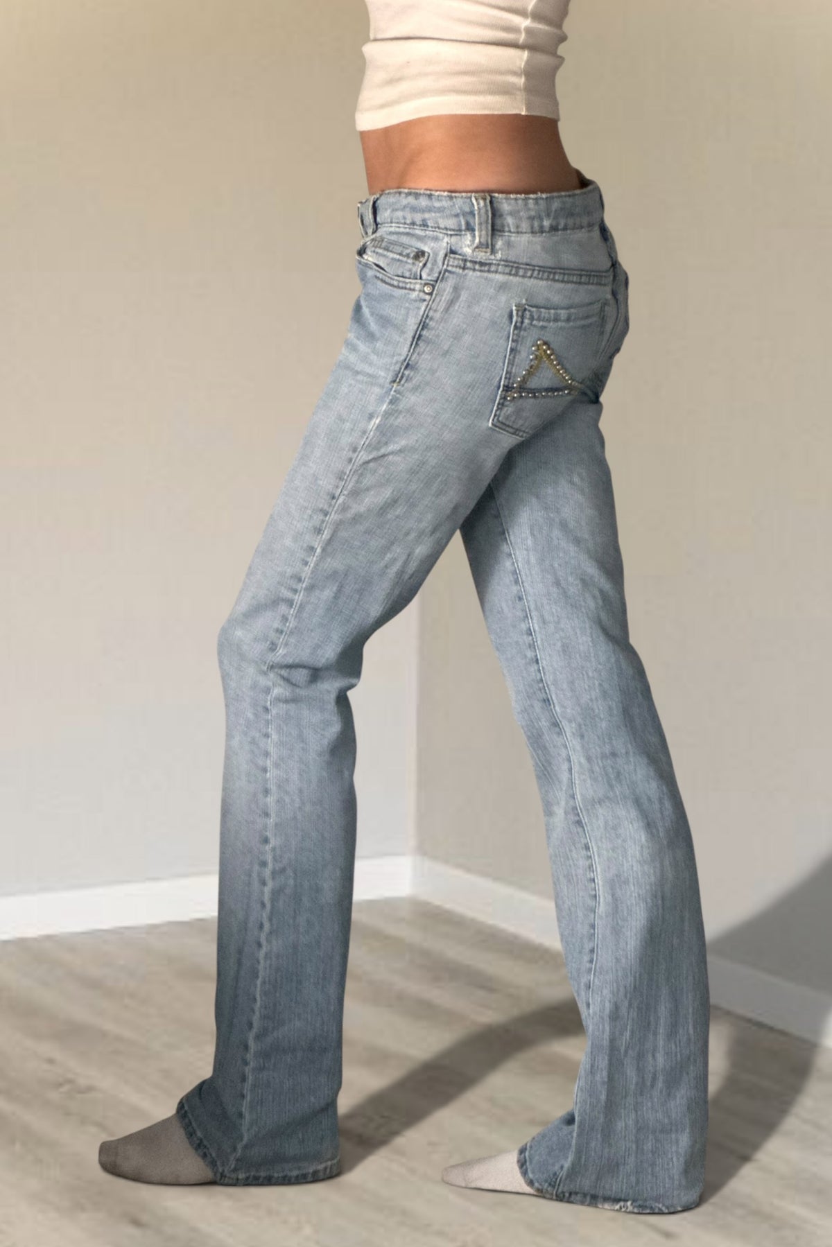Low-rise jeans size: S/M