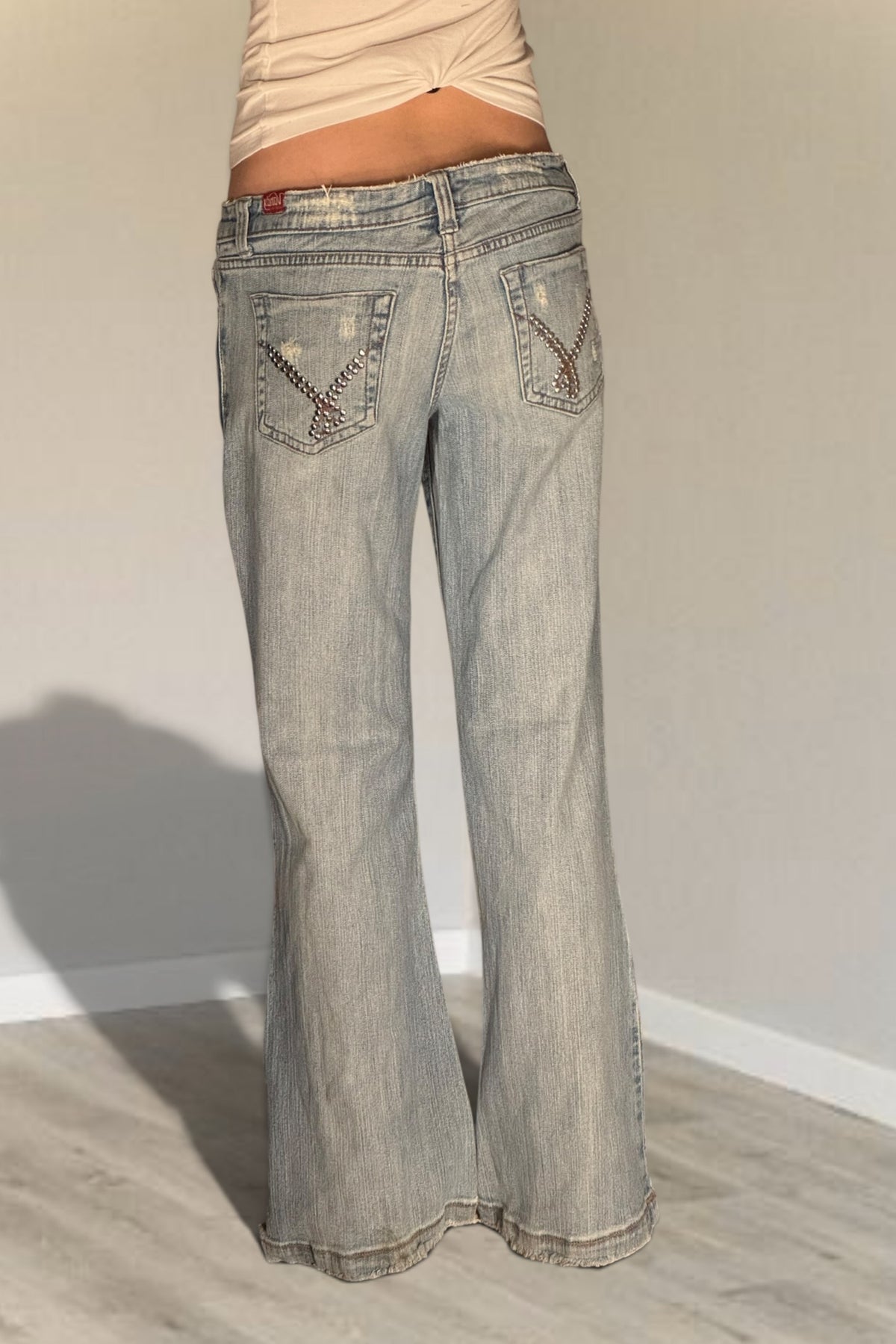 Low-rise jeans size: S