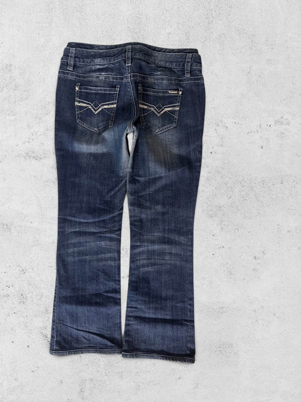 Low-rise jeans size: S