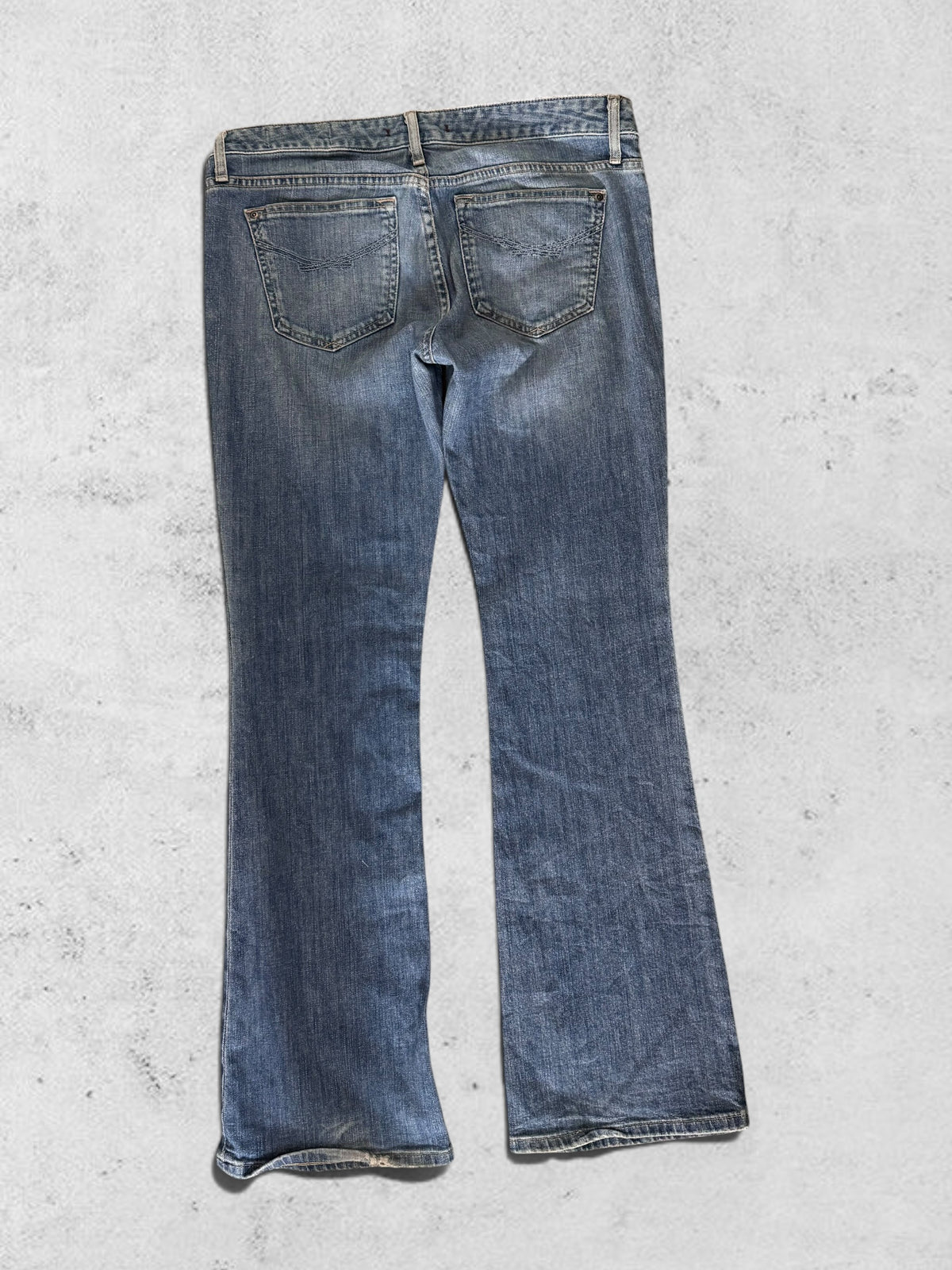 Low-rise jeans size: M