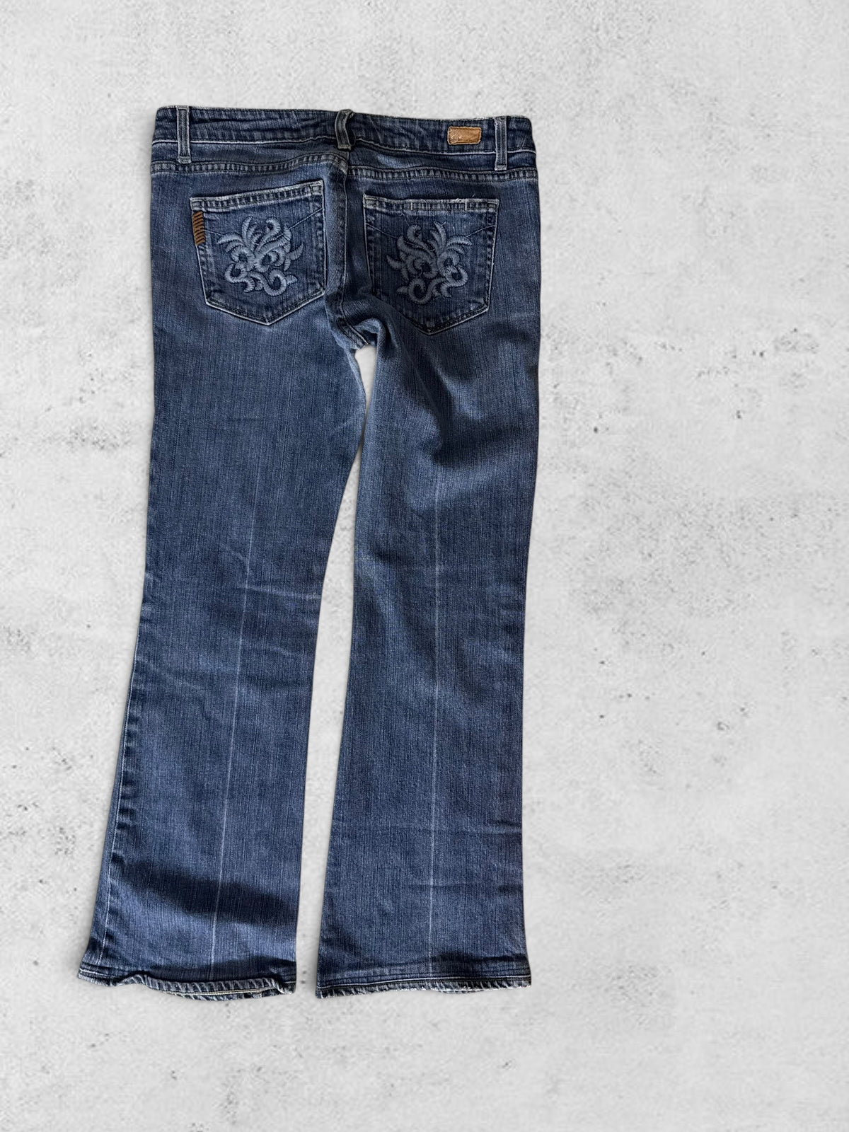 Low-rise jeans size: S