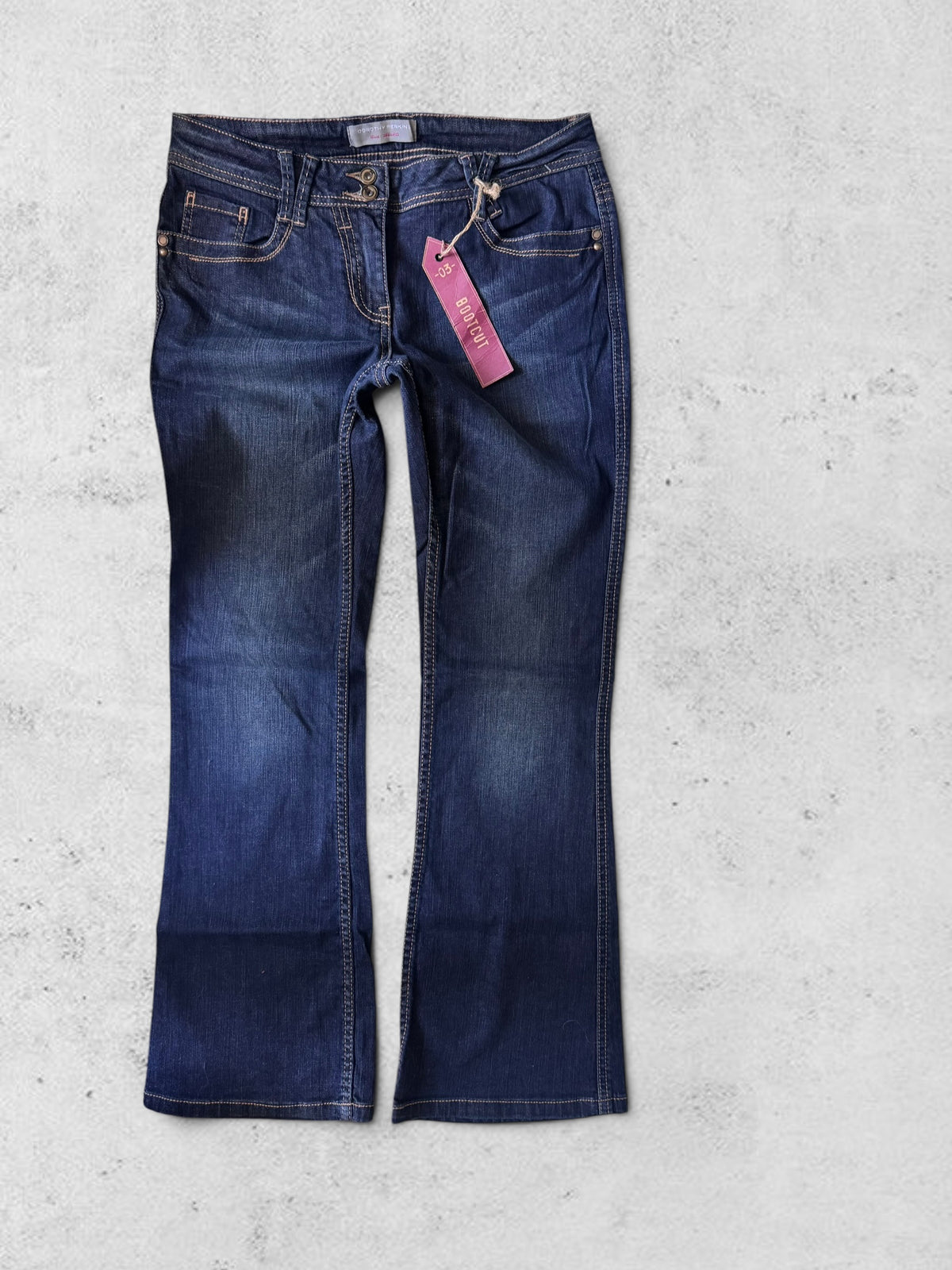Bundle 19 pairs of jeans size: various