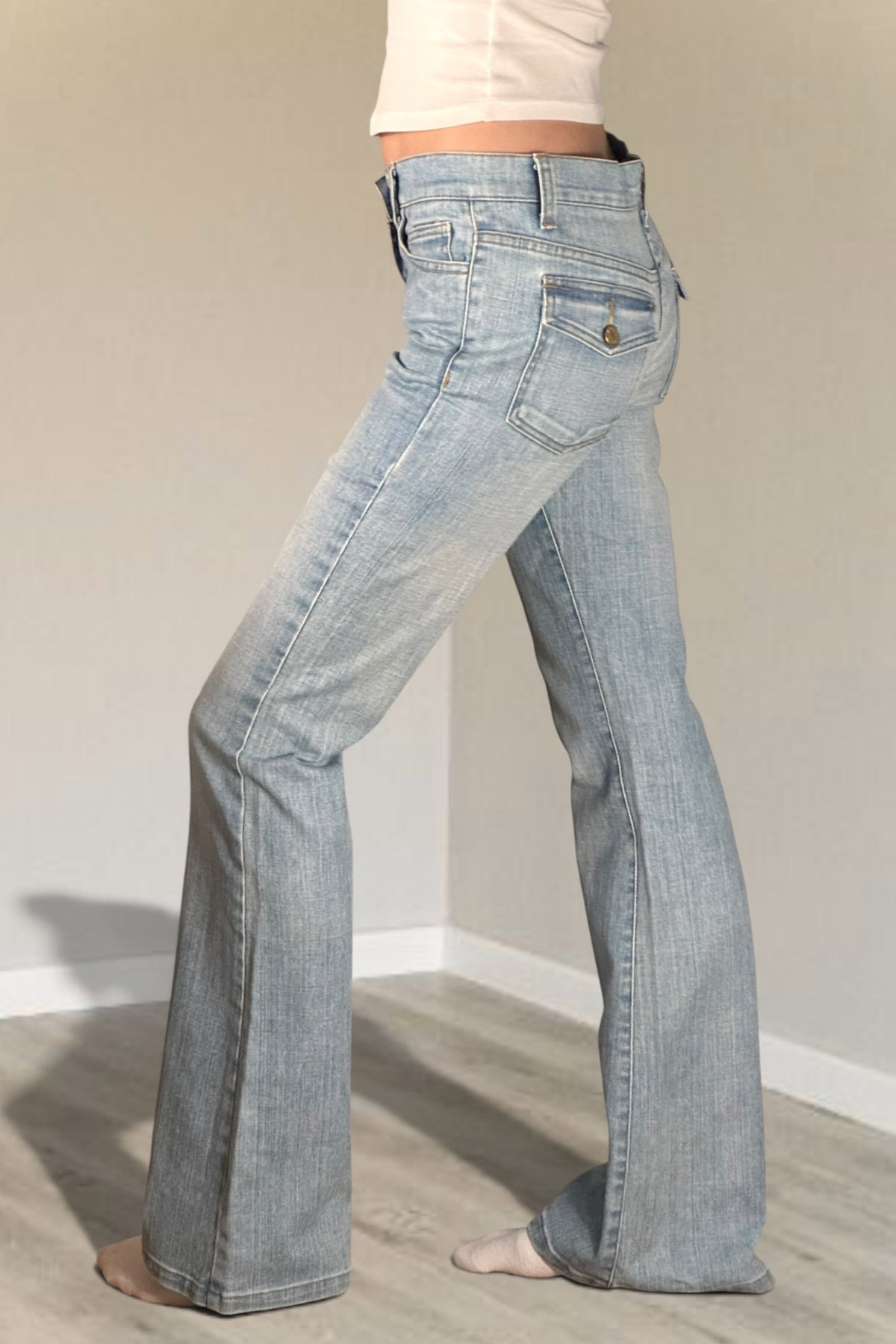 Flared jeans size: XS