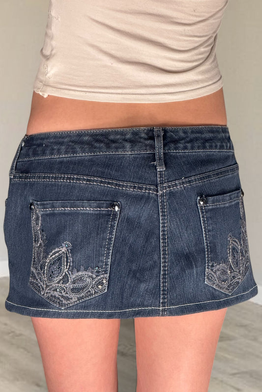 Skirt size: XS