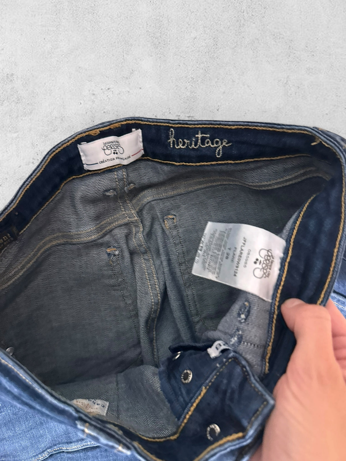 Utsvängda jeans stl: XS