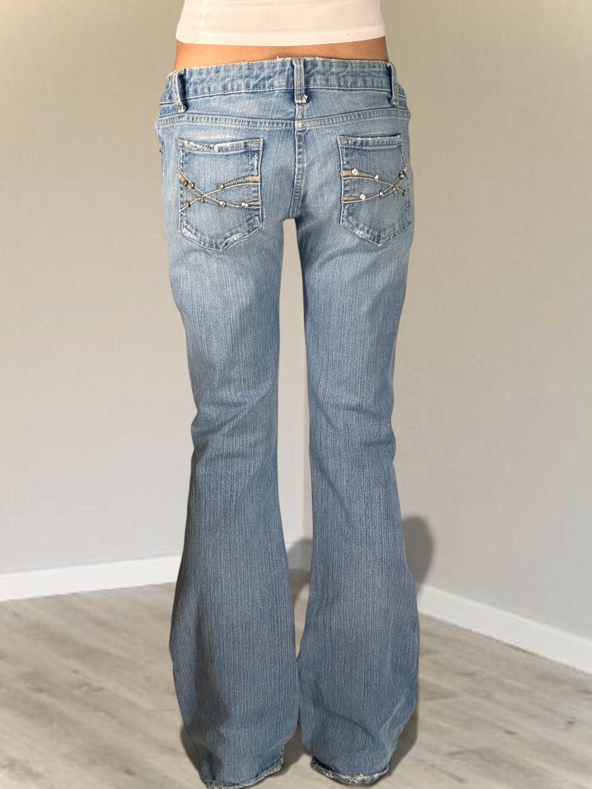 Low-rise jeans size: S/M