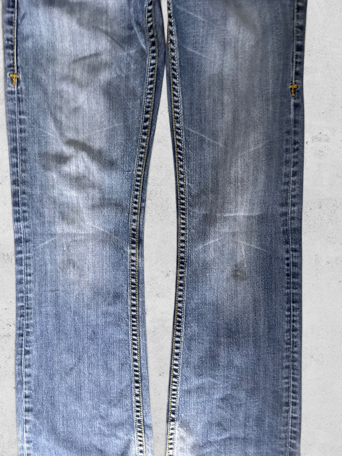 Low-rise jeans size: XS