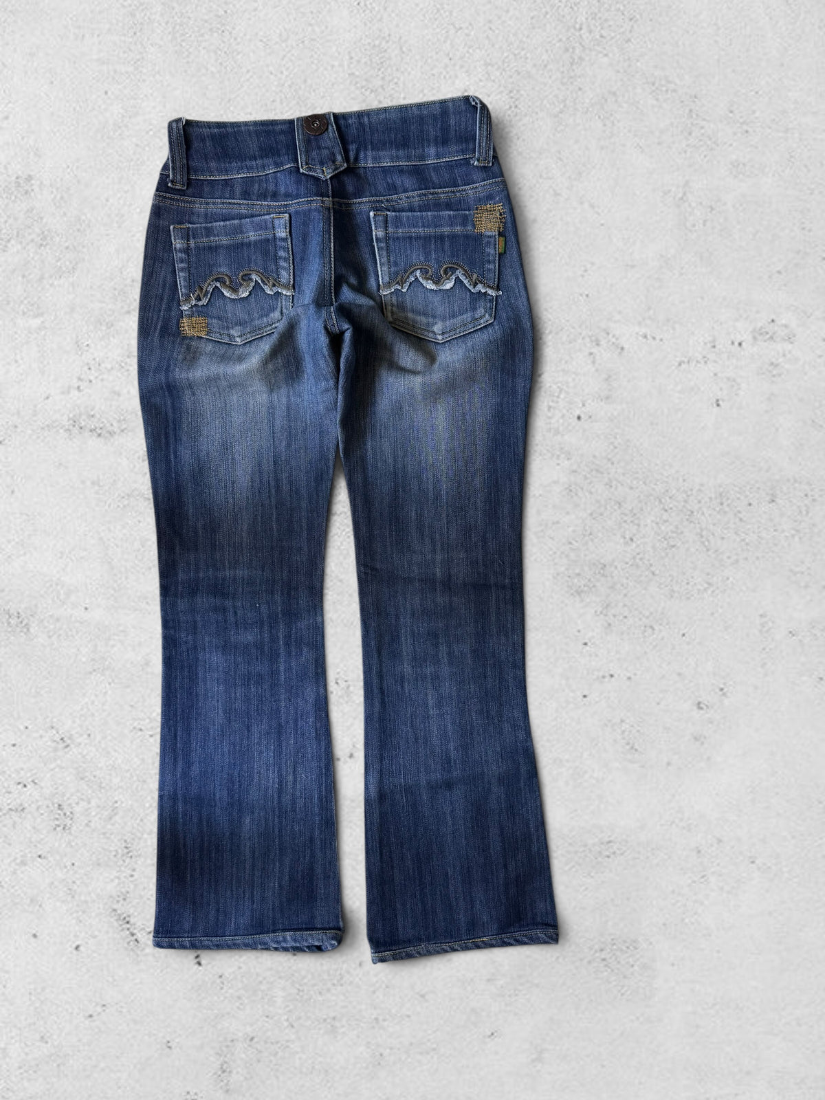 Bundle 19 pairs of jeans size: various