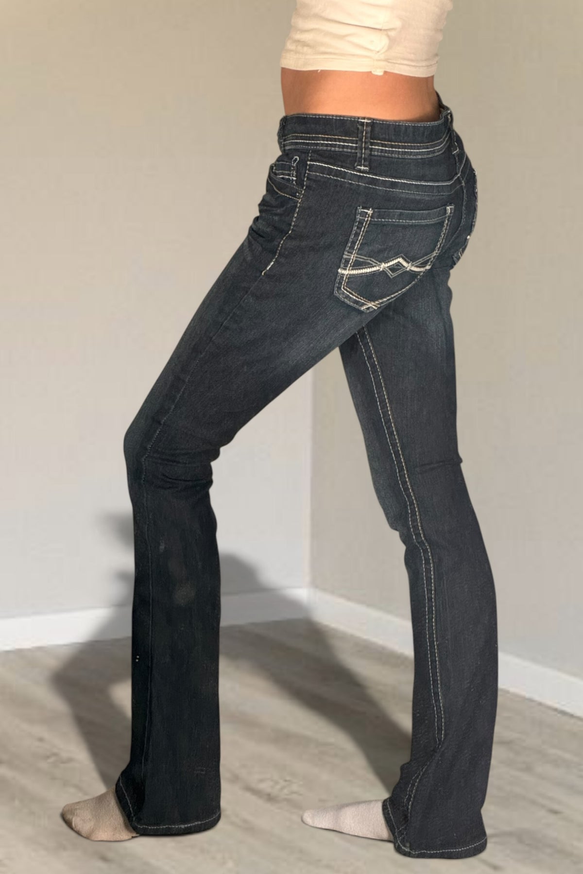 Low-rise jeans size: S