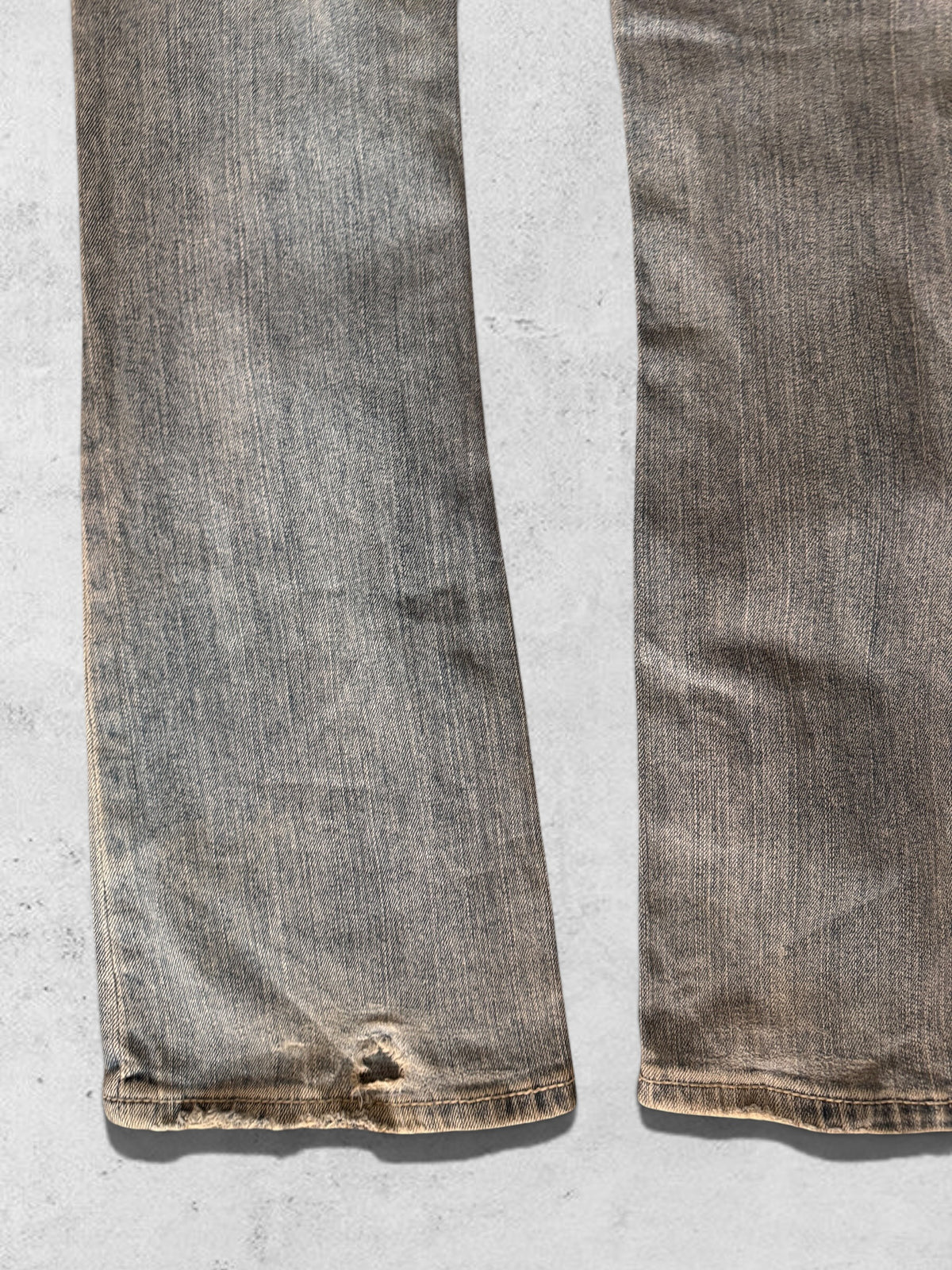 Low-rise jeans size: XXS